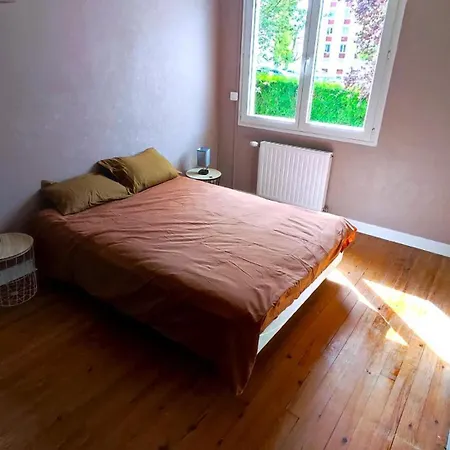 La Maison De La Paix * Sault-les-Rethel