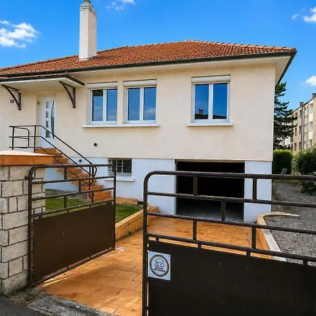 La Maison De La Paix Holiday home